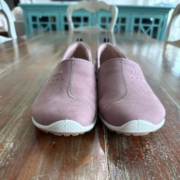 Ecco Biom Light Blush Nubuck Slip-On Flats Comfort Shoe Lightweight 38/7-7.5